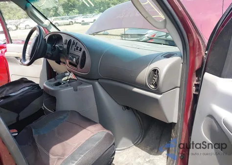 2006 Ford E-250 z USA, uszkodzony, nr VIN 1FTNE24W26HB38960